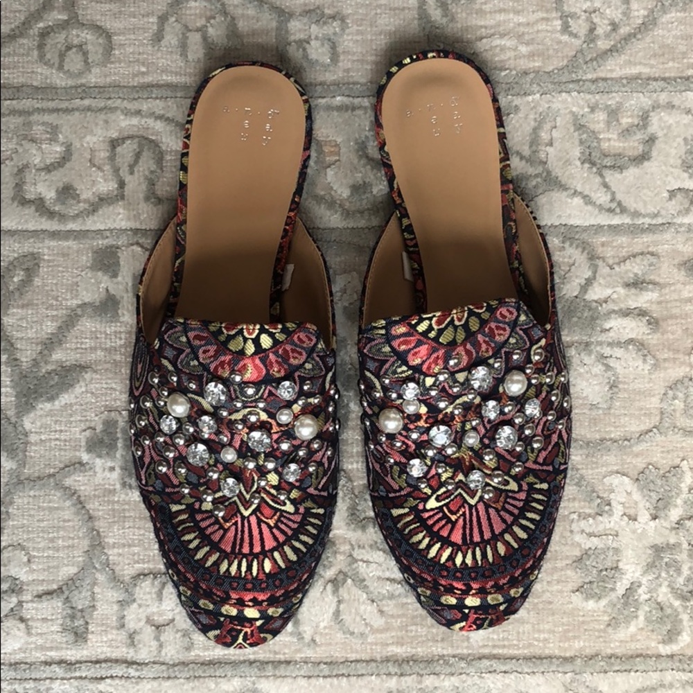 A New Day brocade jeweled mules - size 8